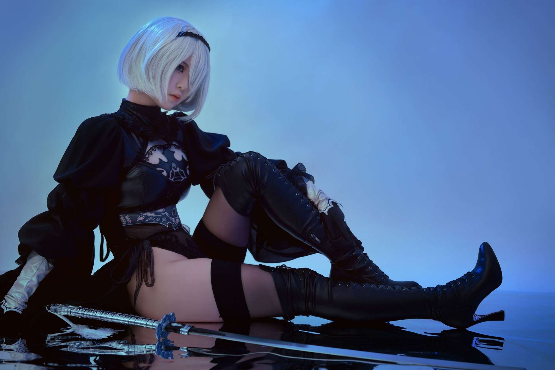半半子Nier：2B